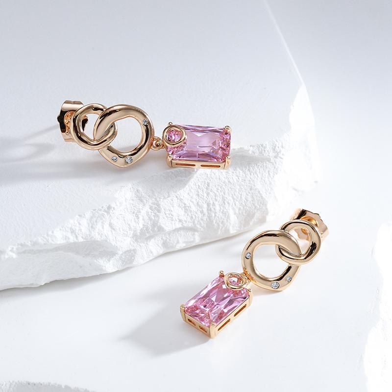 Квадратный розовый циркониевый кулон, пересекающийся круг, серьги-гвоздики для женщин, уникальный дизайн, ювелирные аксессуары