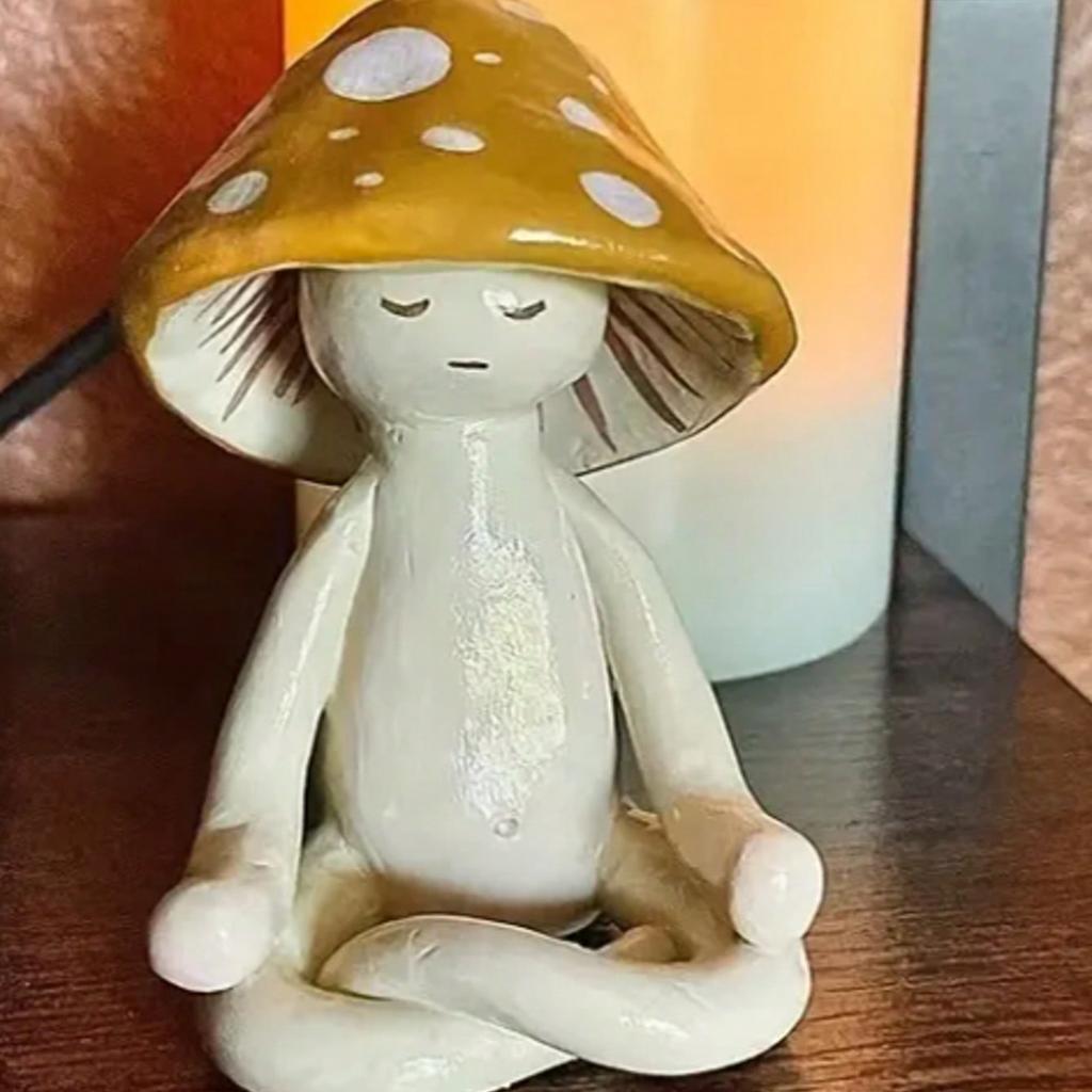 1pc Cute Meditation Sitting Yoga Mushroom Desktop Decor, Yoga Mushroom Ornament Home Living Room Decoration, Garden Resin Craft Gift