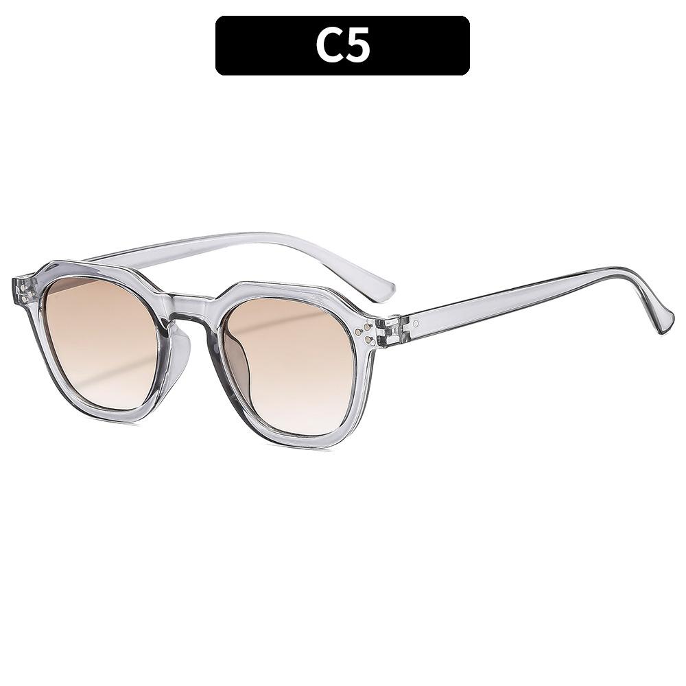 Новые ретро квадратные солнцезащитные очки для женщин и мужчин, модный роскошный дизайн, заклепки, солнцезащитные очки, трендовые оттенки, UV400, очки