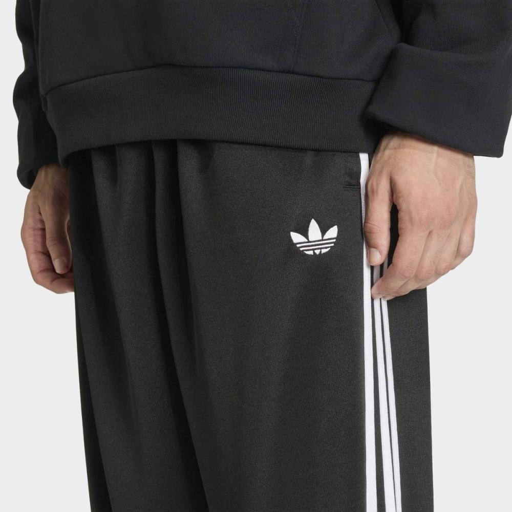 adidas Свободные спортивные штаны Adicolor Kc8534
