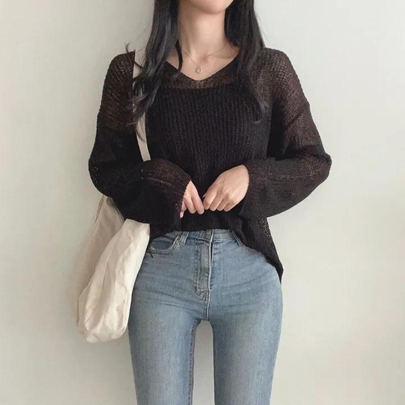 V-neck Fashion Loose Pullover Knitted Sweater Thin Sunscreen Blouse Women Long Sleeve Cover Up 2025 New Elegant Solid Knitwear Korean Solid Color Top