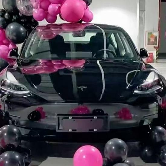 Car Showroom Balloon Chain Decoration for New Car Delivery Ceremony