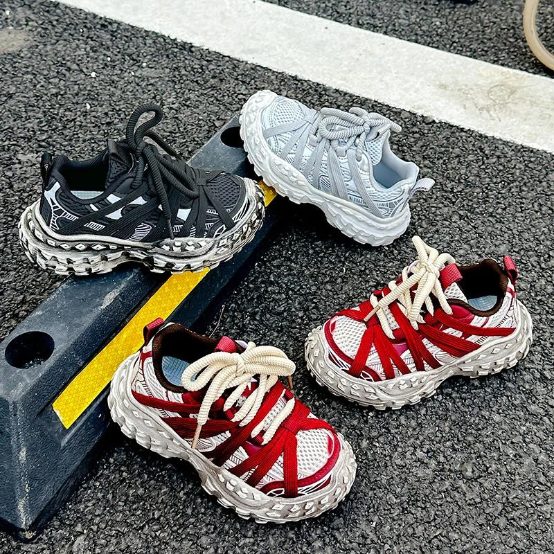 2024 Детские кроссовки для девочек Осень Новая мода Корейский стиль Мягкая подошва Противоскользящие Универсальные Шикарные Повседневные Уличные туфли