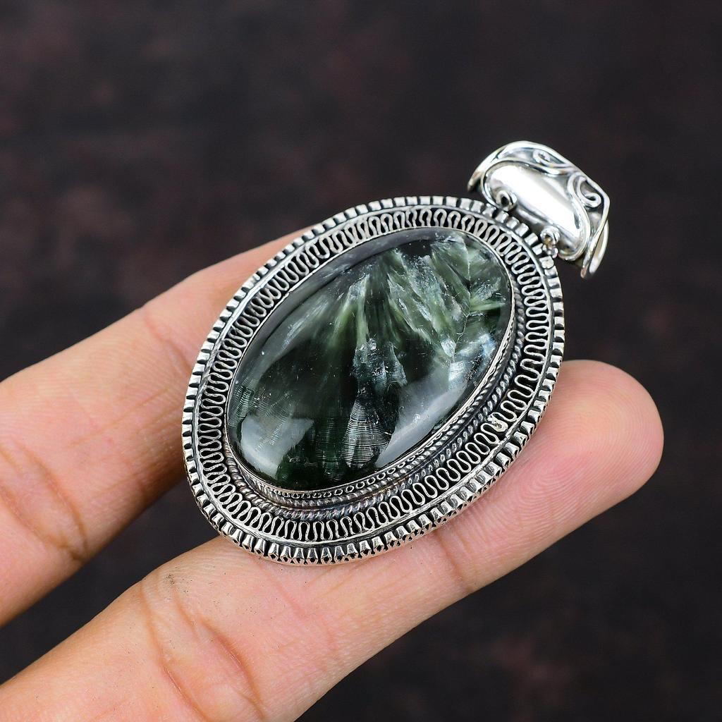 Подвеска с серафинитом. Подвеска из драгоценного камня высшего качества. Подвеска из стерлингового серебра 925 пробы. Замечательная винтажная подвеска. Изысканные ювелирные изделия ручной работы. Подарок для жены.