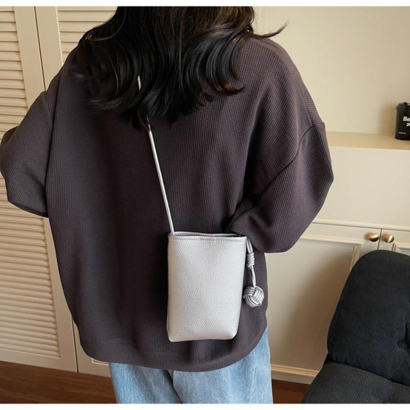 Mobile Phone Bag Women's New Fashionable Versatile Mini Going Out To Work Commuting Shoulder Messenger Bag