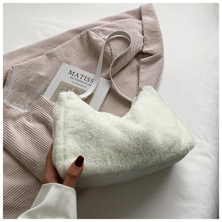 Осень и зима супер трендовая маленькая сумка 2025 новая сумка женская сумка плюшевая сумка-мессенджер модная сумка на плечо Shengshi Mao Mao bag