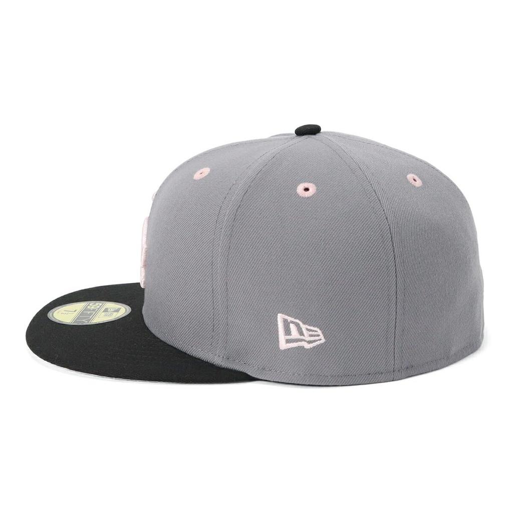 NEW ERA Cap 59FIFTY 70994772 N836FF309 LA Gray Black Two Tone Side Patch MLB Onspotz Exclusive 7 Side Patch 2Tone Under Visor MLB Los Angeles 3/8