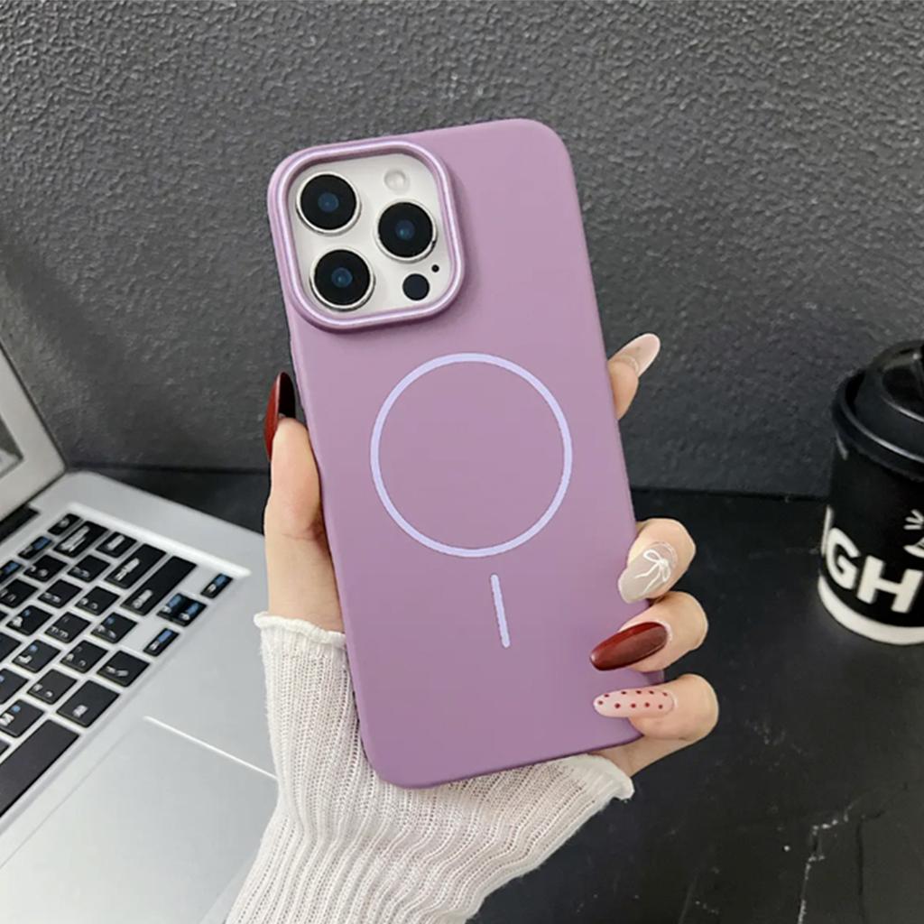 Magnetic Suction Soft PC Shell New Trendy Female Protective Cover Ins Style Couple Fashion Frosted Love Frosted Hard Shell