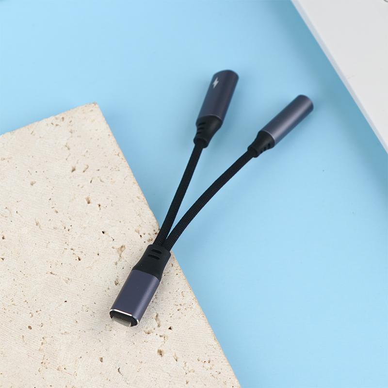2-в-1 USB-C на 3,5 мм Адаптер для наушников и зарядки PD 60 Вт Кабель для быстрой зарядки Адаптер с разъемом Aux для мобильного телефона Pad