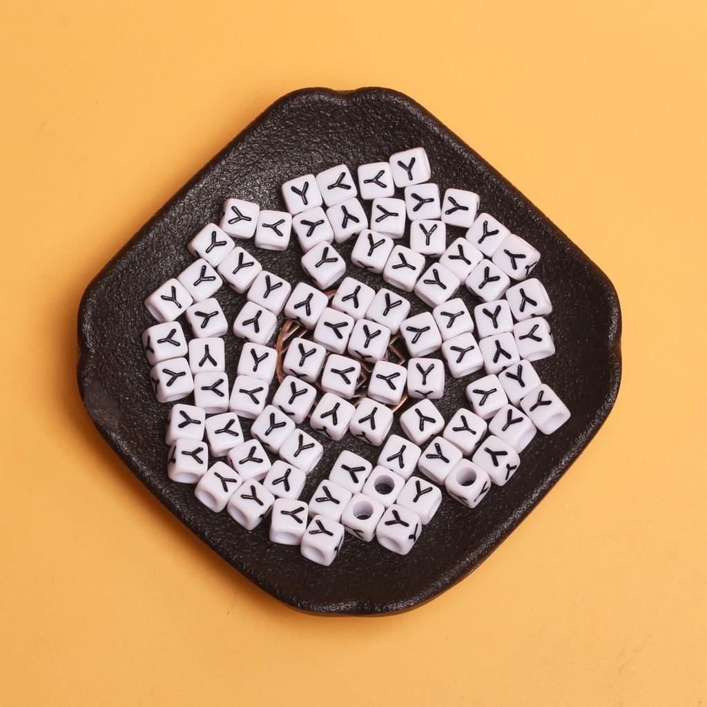 White Black Pendants Handcrafts Beading Material DIY 26 Letters Beads Bracelets Phone Chain 5.5mm Acrylic Big Hole Necklace DIY Jewelry Accessories