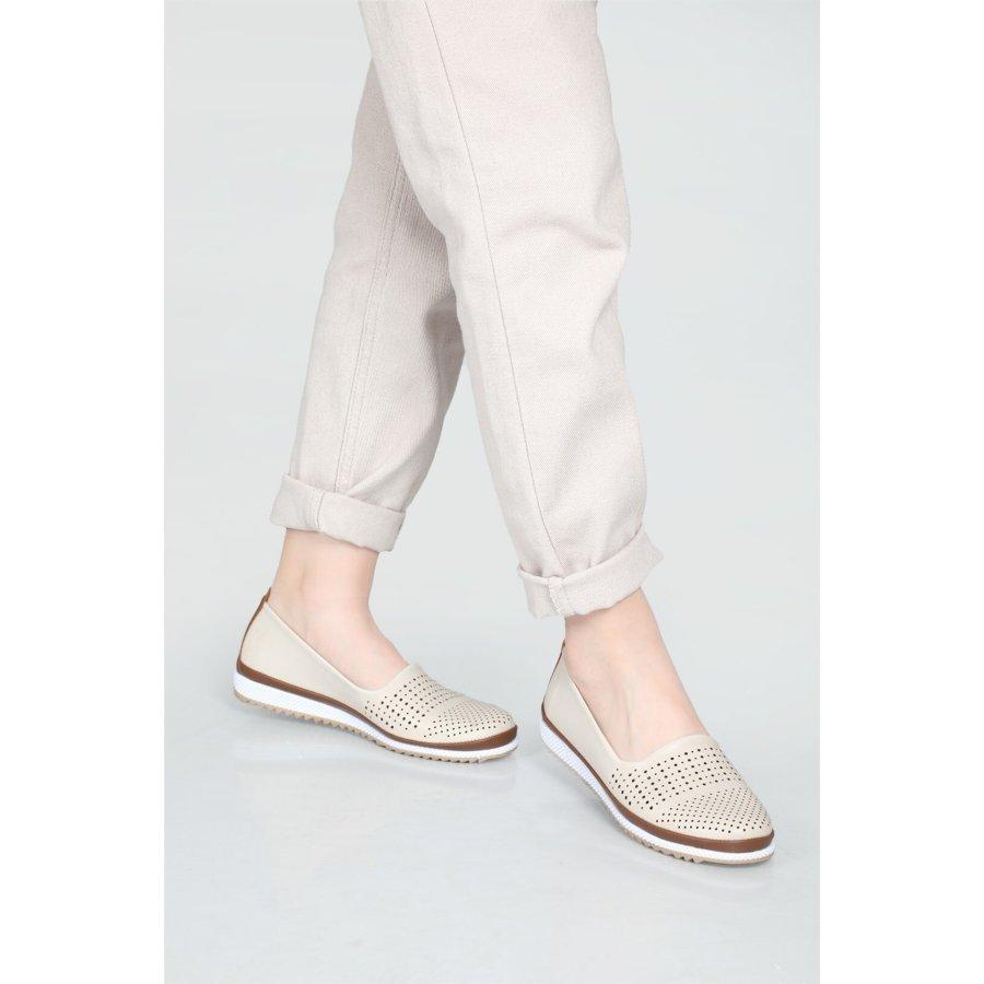 Женская повседневная обувь Мокасины