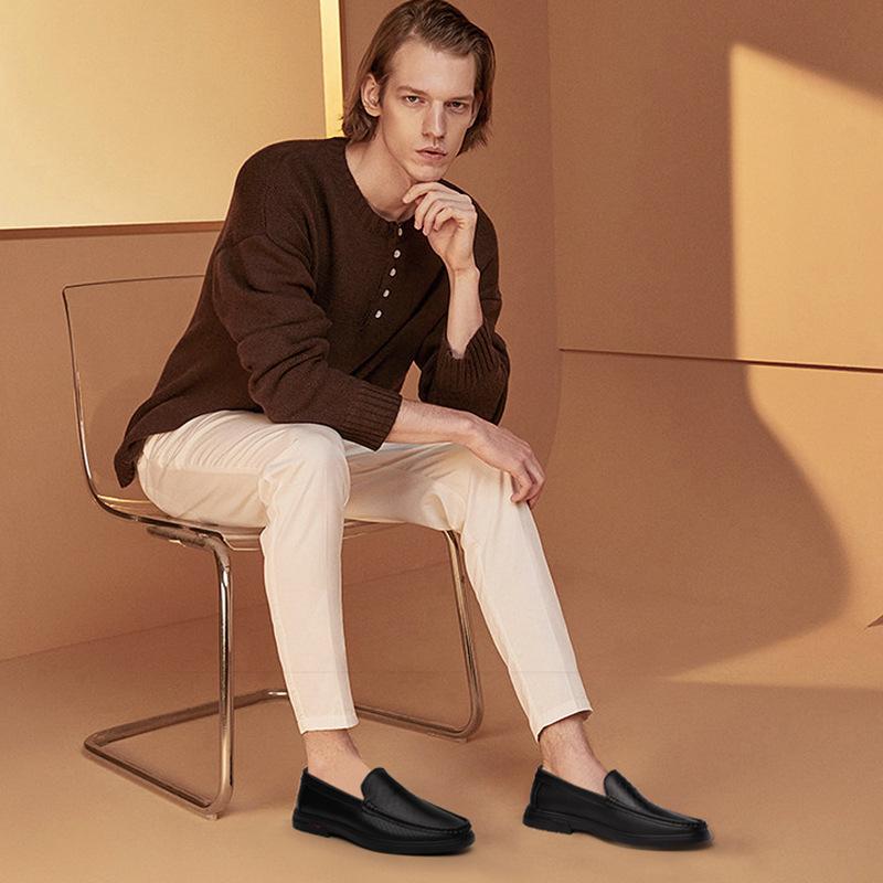 Мужская обувь Весна и Осень Мужские лоферы Слипоны Рельефный змеиный узор Кожаная обувь Мужская Воловья кожа Деловая Джентльменская Повседневная обувь Мужская