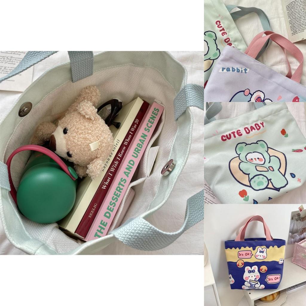 Мягкая и вместительная мультяшная сумка-тоут для женщин, идеально подходящая для повседневного использования и покупок