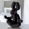 Маленькая статуэтка собаки для медитации, забавная фигурка щенка с шариком, милый animal craft для декора гостиной, рабочего стола, полки