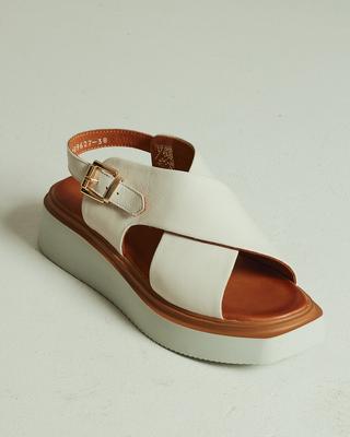 Босоножки 109627 36 светло-бежевые кожа