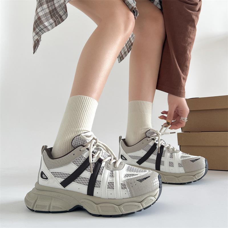 Серые универсальные туфли для папы на маленькой платформе, женские, новинка 2025 года, легкие, увеличивающие рост, повседневные спортивные туфли
