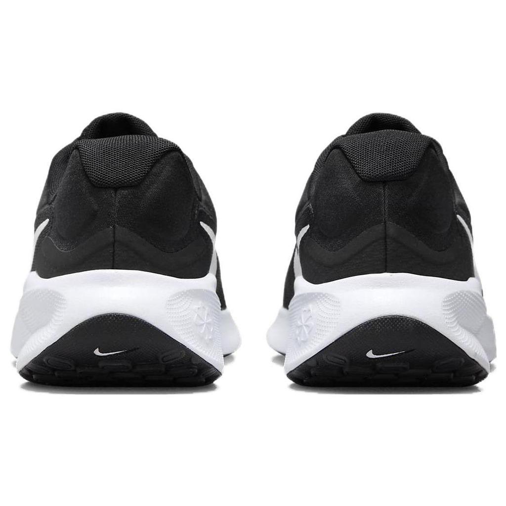 Nike Team Hustle D 11 GS Черный/Белый FB2207-001