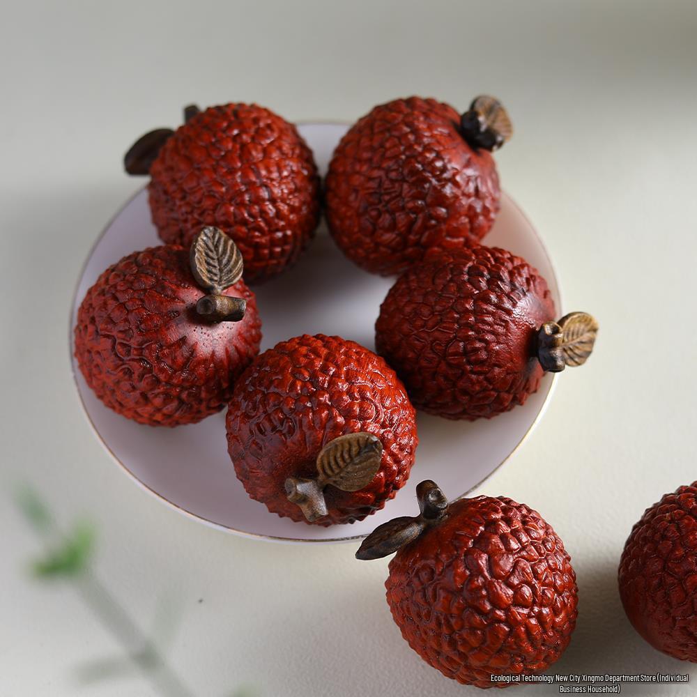 Фиолетовый сандал личи вэньвань ручная игрушка: Изделие из агарового дерева для офисного чайного столика.