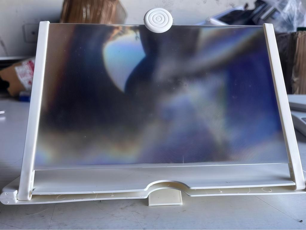 3D HD Mobile Phone Screen Magnifier Stand
