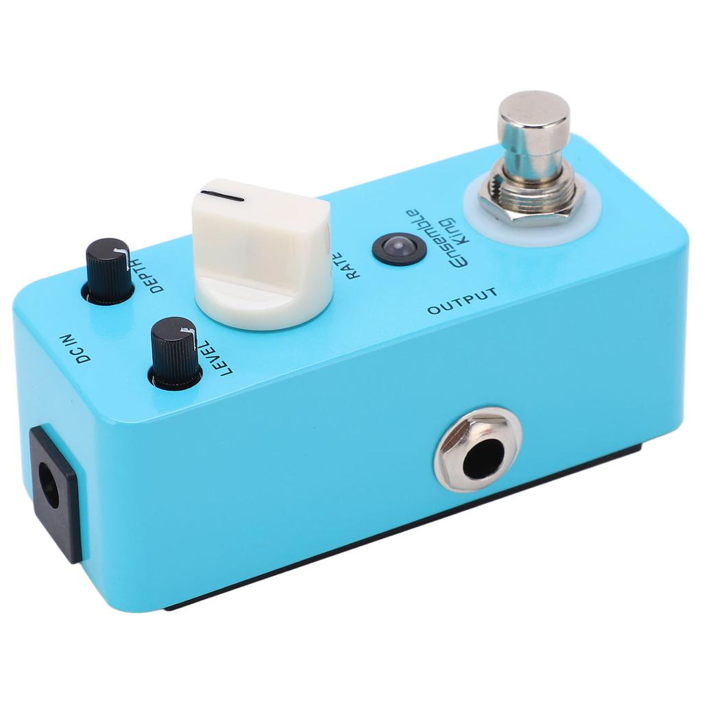 Analog Chorus Pedal Metal Electric Guitar Effect Pedal with True Bypass Switch LED Indicator
