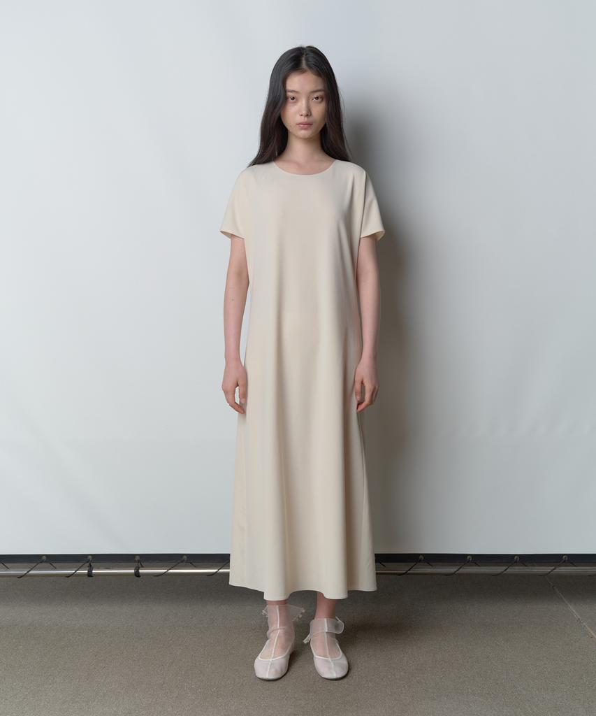 Bopeu Rune Half-Sleeve Long Dress (Ecru)