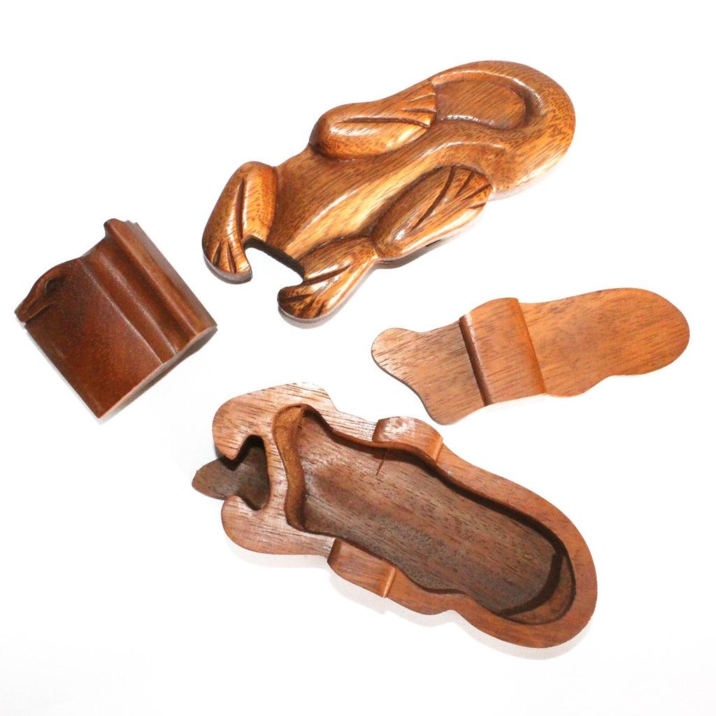 Wooden Secret Compartment Puzzle Box, Gecko