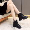 Новые мартинсы на скрытой платформе, увеличивающие рост, осенне-зимние бархатные универсальные женские туфли, стройнящие, маленькие, повседневные короткие ботинки