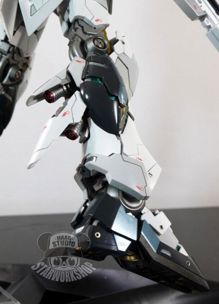 Костюм MG v Gundam Gundam 1/100 RX-93 Ver.Ka (Контратака мобильного Чара)