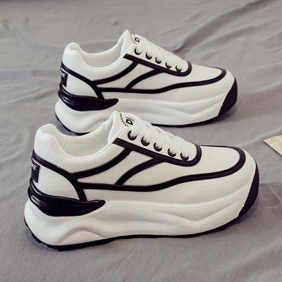 2024 Новая Осень Новые Универсальные Белые Туфли на Платформе для Женщин Модные Спортивные Туфли в Стиле "Папа" на Шнуровке с Толстой Подошвой Вулканизированные Туфли