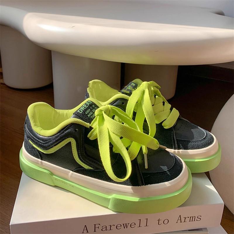 Niche Design Sense Casual Board Shoes Female Student 2025 New Trendy and Versatile Fashion Canvas Shoes Flat-soled Sports Shoes