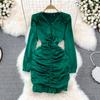 Высококачественное сексуальное платье с V-образным вырезом, весна 2025, новое облегающее платье с плиссированными оборками и запахом на бедрах, короткое однобортное платье