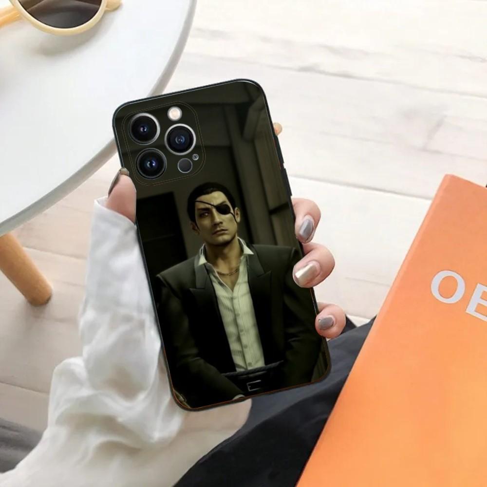 Чехол для телефона с изображением игры Yakuza 0 для iPhone 15,14,13,12,11,Plus,Pro Max,XS,X,XR,SE,Mini,8,7 Мягкий силиконовый черный чехол