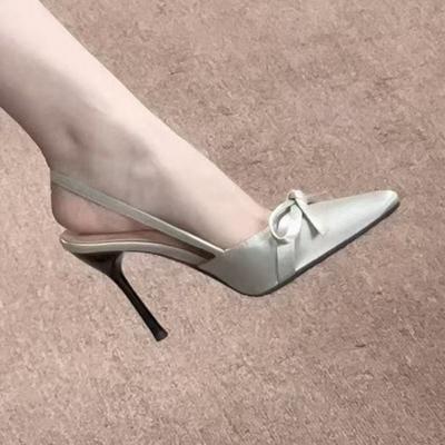 Мода 2025 Новые сандалии с бантом и закрытым носком Женская мода Остроносые с мелким вырезом С ремешком-слингом Нескользящие Износостойкие Высокие каблуки