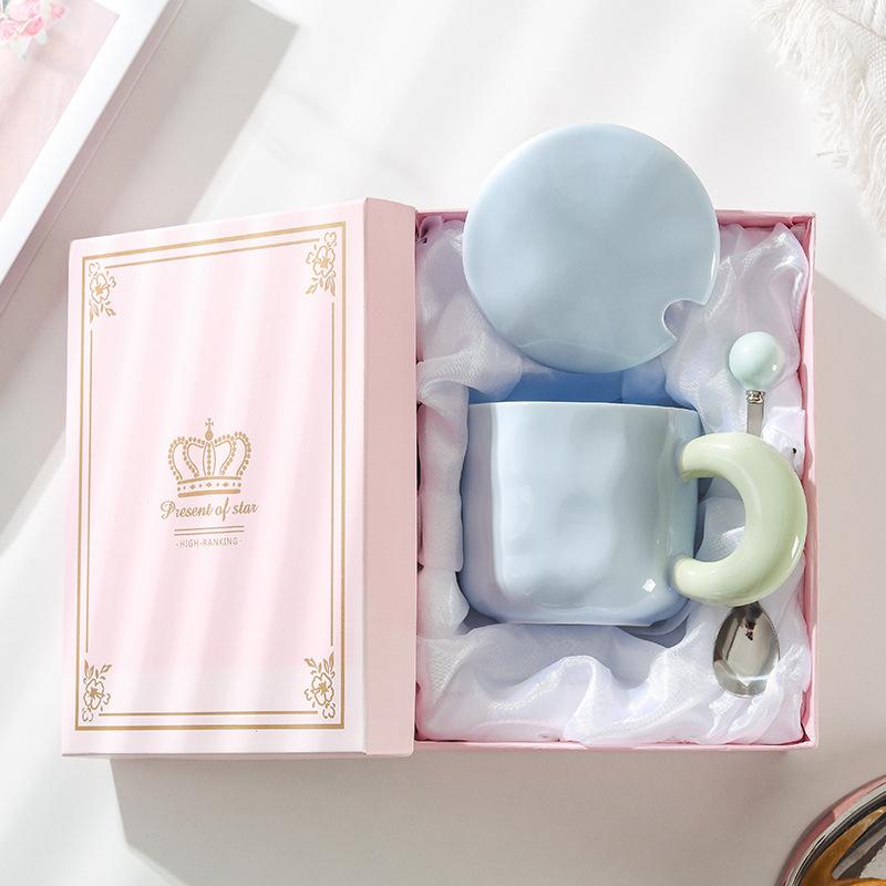 High-looking Mug with Lid Spoon Cute Girl Ceramic Coffee Cup Couple Office Breakfast Cup