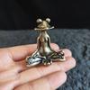 Vintage Brass Zen Frog Meditation Buddhist Statue Metal Ant Turtle Sculpture Incense Burner Household Decoration Tea Pets
