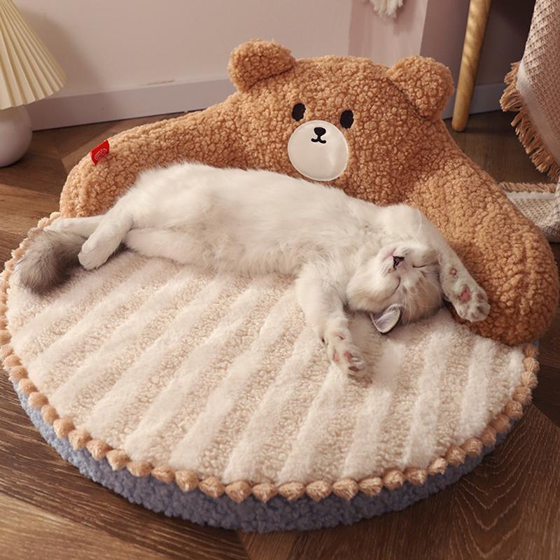 Cat Bed Warm Bear Shape Pet Sleeping Mat for Small Medium Dogs Cats Soft Cozy Cat Sofa Non-slip Puppy Kitten Nest Pet Supplies