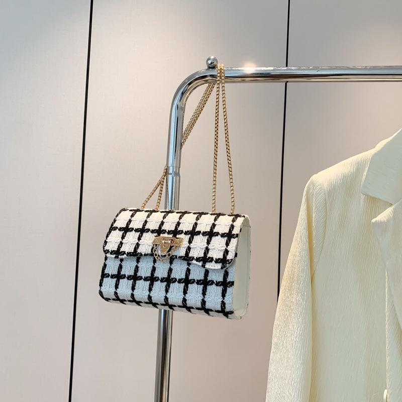 Женская шерстяная клетчатая сумка на цепочке - Универсальный стиль Весна/Лето 2024