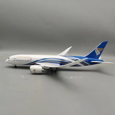 47см Самолет Oman Airways 1:Масштаб 130 B787 с LED-подставкой Литая смоляная модель 787 Самолет Статическая коллекция Самолет