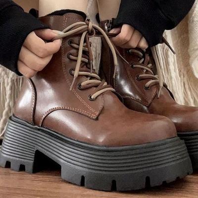 Женские ботинки Мартина весенне-осенние одинарные ботинки 2025 новые модные повседневные на толстой подошве нескользящие красивые ретро локомотивные короткие б