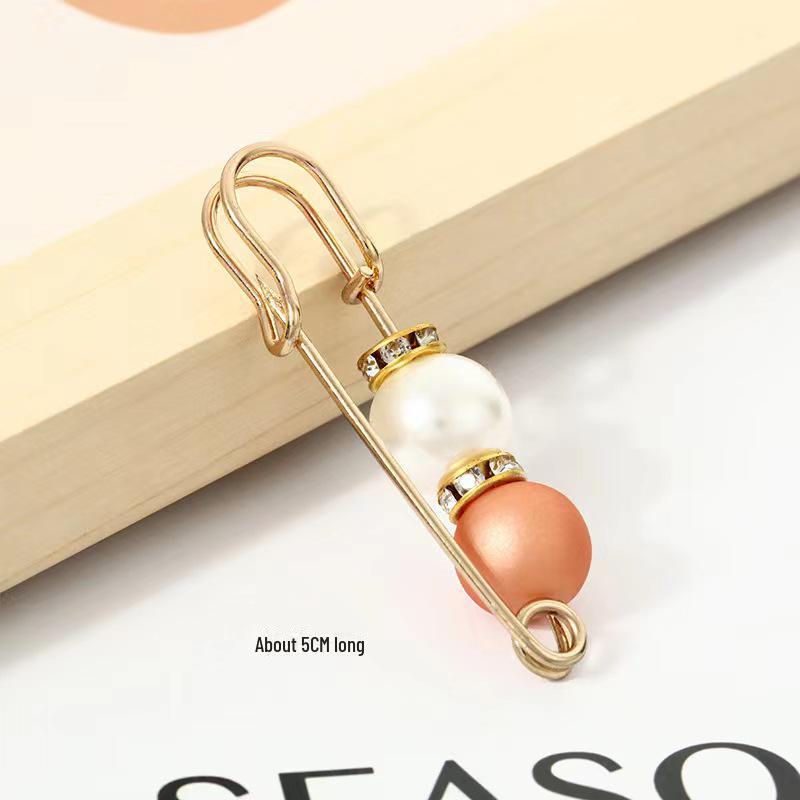 Стильная булавка для пояса с декоративными бусинами для женщин - Надежно фиксирует одежду и предотвращает оголение