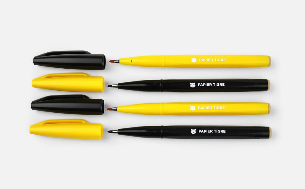 Papier Tigre Pentel THE Sign Pen PENTEL-BLACK 378_4589844133632