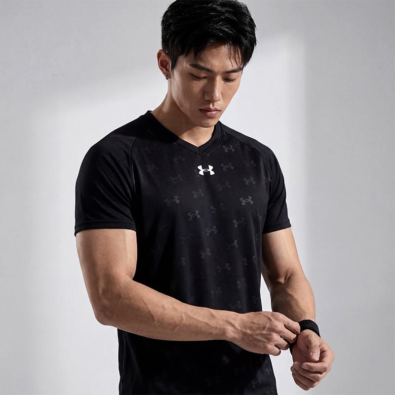 Under Armour Футболка с коротким рукавом для фитнеса, тренировок, бега, быстросохнущая, свободного кроя, с принтом, унисекс, топы, черная 21500531-001