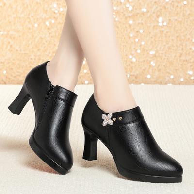 Туфли-лодочки на каблуках с глубокими губами, женские туфли на платформе, модные кожаные туфли с острым носком, женские офисные туфли на высоком каблуке, черные