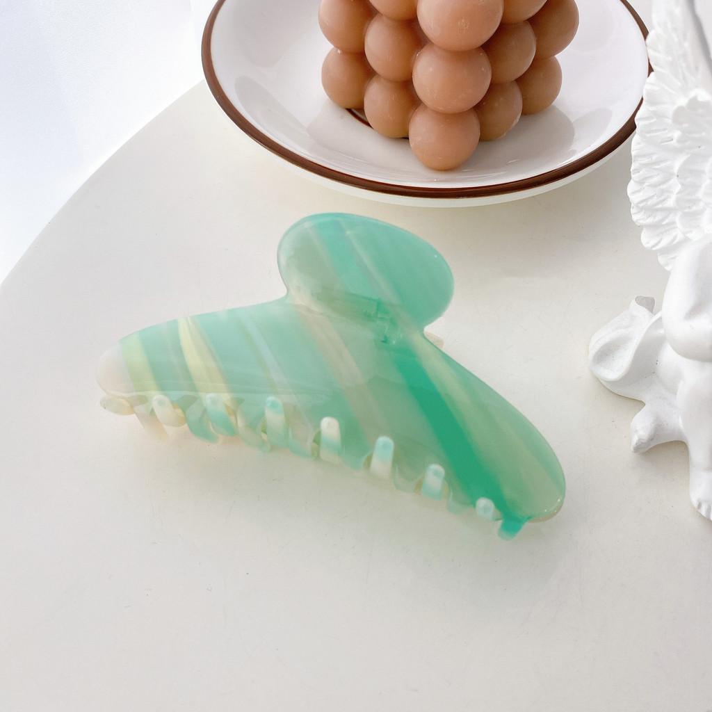 Premium Acetate Hair Claw Clip With Beautiful Gradient Finish Perfect For Hair Styling