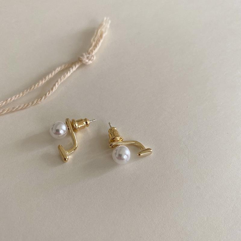 Серьги-шарики с жемчугом в стиле ретро 2025 для женщин: Элегантный корейский стиль в стиле Хепберн