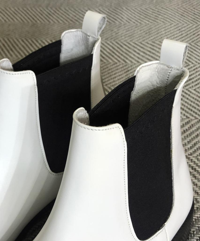 Joenshoe Reel Banding Chelsea Boots White