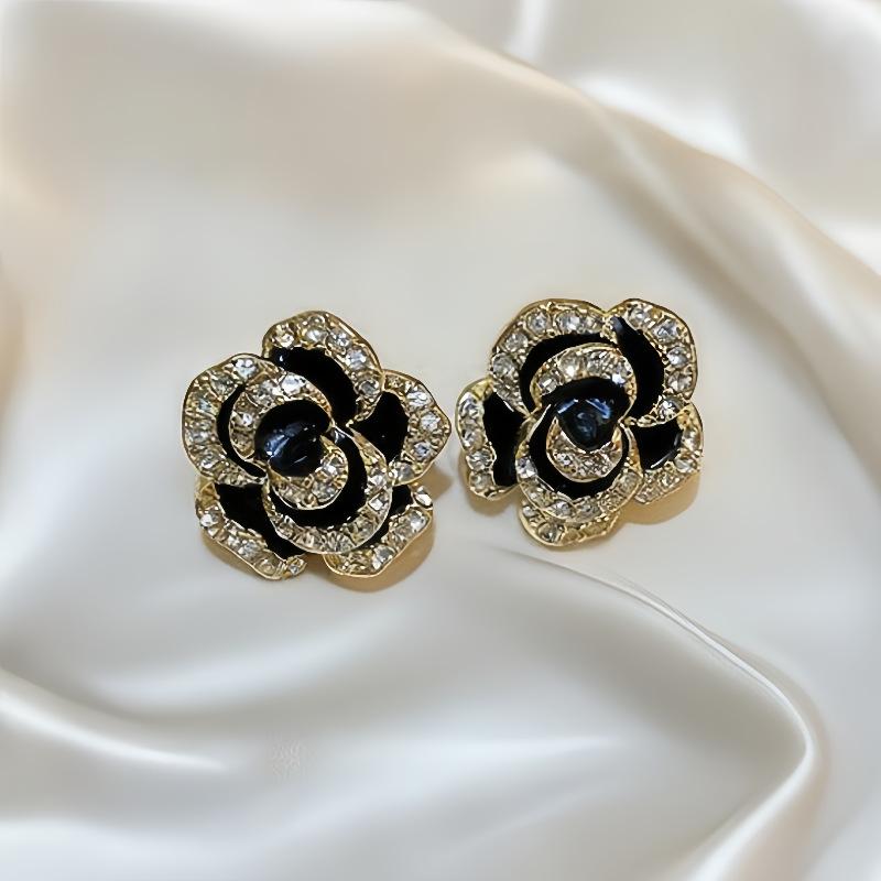 Темпераментные Элегантные Серьги-пусеты с Черной Камелией и Жемчугом для Женщин Девушек Модные Циркониевые Серьги-цветы Ювелирные Аксессуары Подарки