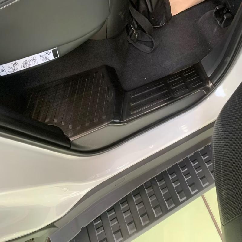 For Toyota Land Cruiser 250 Prado LC250 2024 inner car Door Sill Scuff Plate Door Welcome Pedal Threshold Bar Cover accesorios