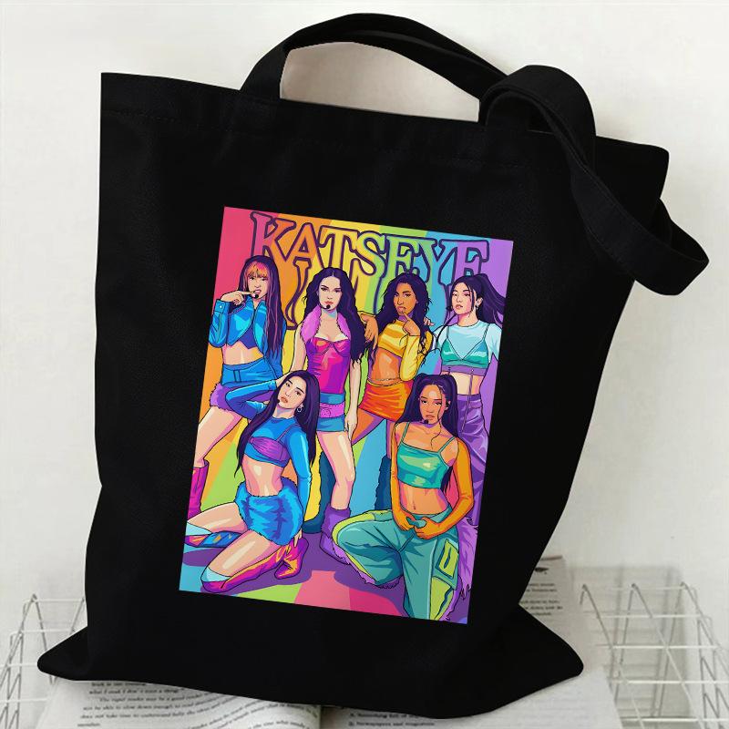 KATSEYE Merch Canvas Tote Bag Retro Black White Print Shoulder Bag Kpop Fan Gift 60123-3