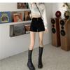 Женские шорты А-силуэта с высокой талией, черные, летние, 2024: Стройнящий, Универсальный, Модный для Повседневной Носки с Ботинками